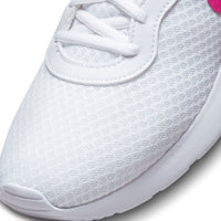 Tenis Nike Tanjun